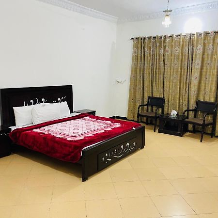 איסלמאבד Lux Lounge Guest House מראה חיצוני תמונה
