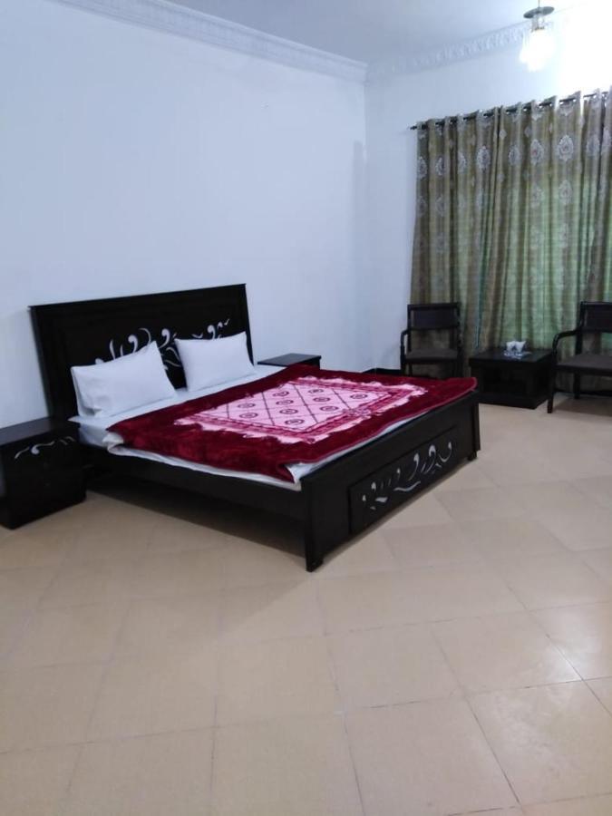איסלמאבד Lux Lounge Guest House מראה חיצוני תמונה