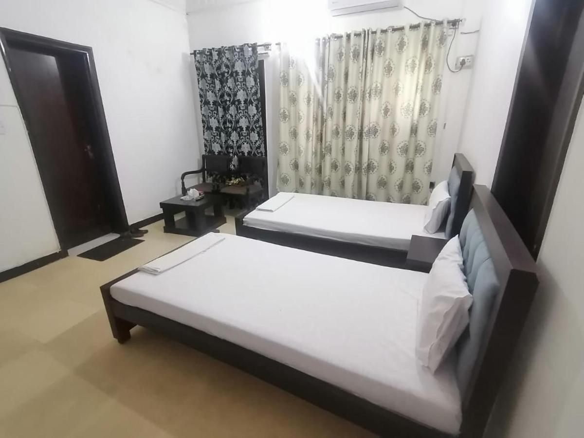 איסלמאבד Lux Lounge Guest House מראה חיצוני תמונה